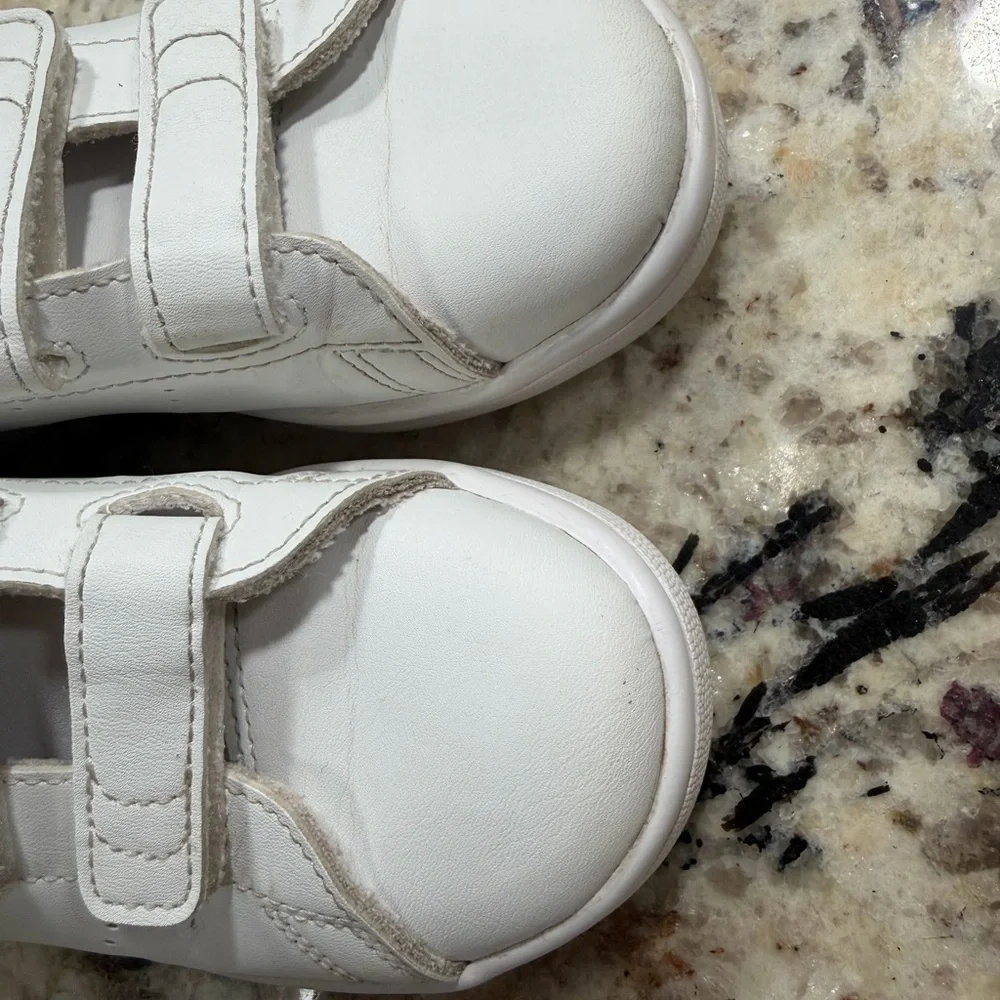 Adidas Girl White Sneakers with Pink Details - Picture 8 of 10